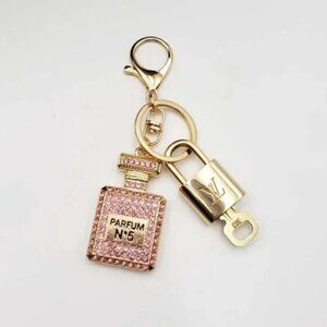 LV Authentic Gold Padlock 🔒 Key Set w/ Unbranded N5 Bottle Keychain Charm